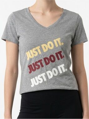 Nike Women’s Gray V-Neck 'Just Do It' Graphic Tee